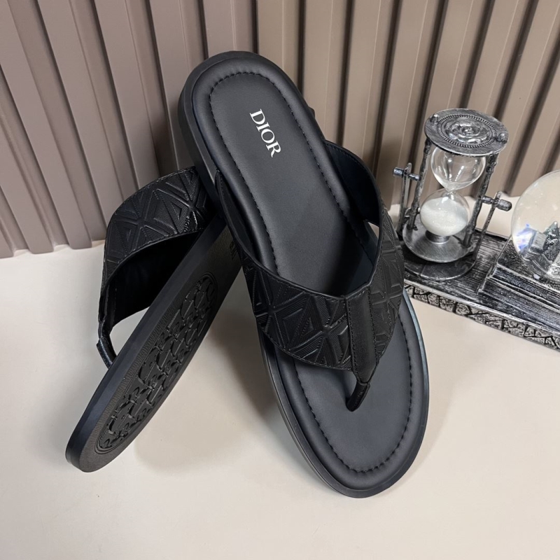 ch**an D*or slippers